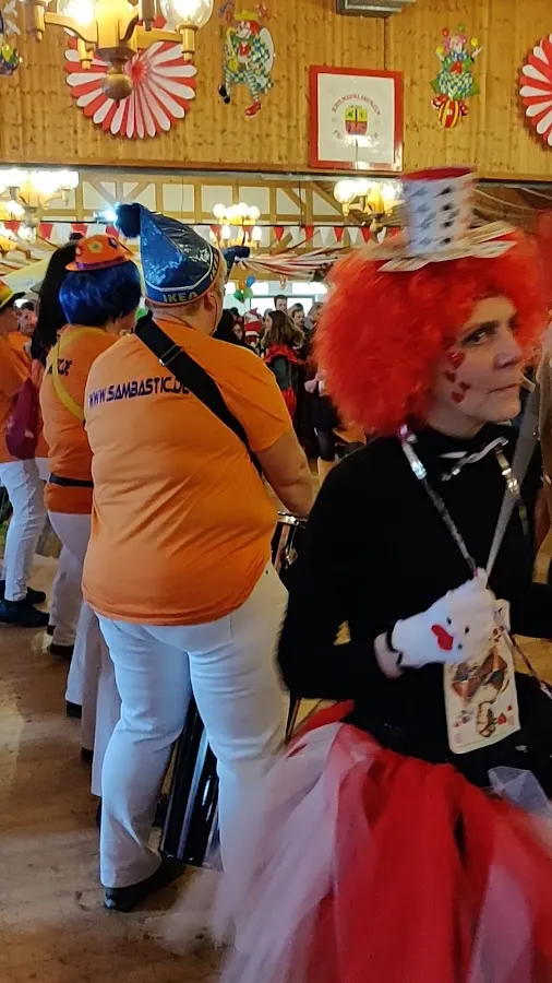 BookNoFees: Restauracja – Erhard Schnorbus Café Pension – Hallenberg – Kawiarnia i pensjonat Erhard Schnorbus, zdjęcie 3