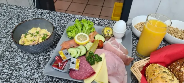 BookNoFees: Restauracja – Gaststätte Wehlingsheide – Datteln – Restauracja Wehlingsheide, zdjęcie 3