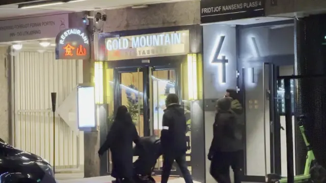 BookNoFees: Restauracja – Golden Mountain – Oslo – Złota Góra, zdjęcie 3
