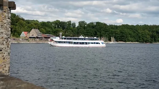 BookNoFees: Restauracja – Möhne-Pavillon – Möhnesee-Günne – Pawilon Möhne, zdjęcie 3