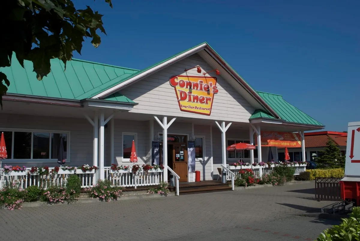 BookNoFees: Restauracja – Connies Diner – Kamen – Connies Diner, zdjęcie 1