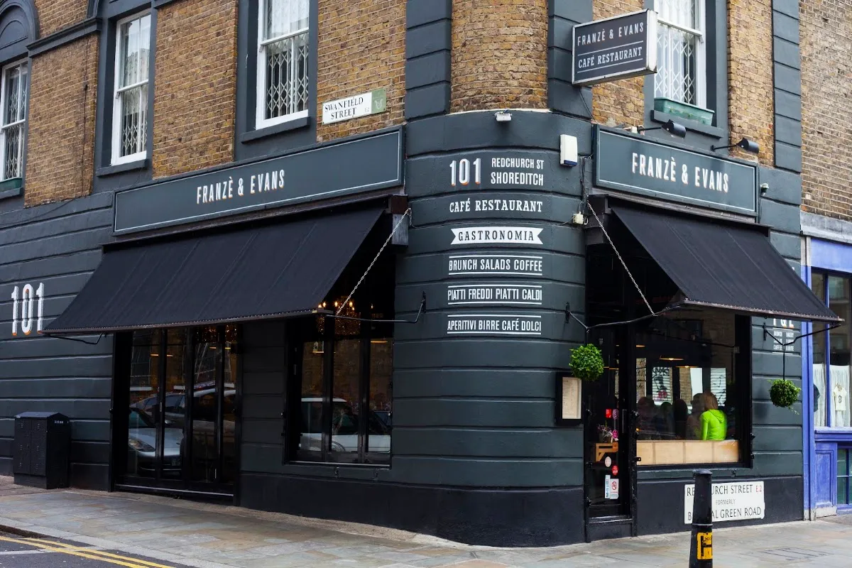 BookNoFees: Kawiarnia – Franzè & Evans – London – Franzè & Evans, zdjęcie 1