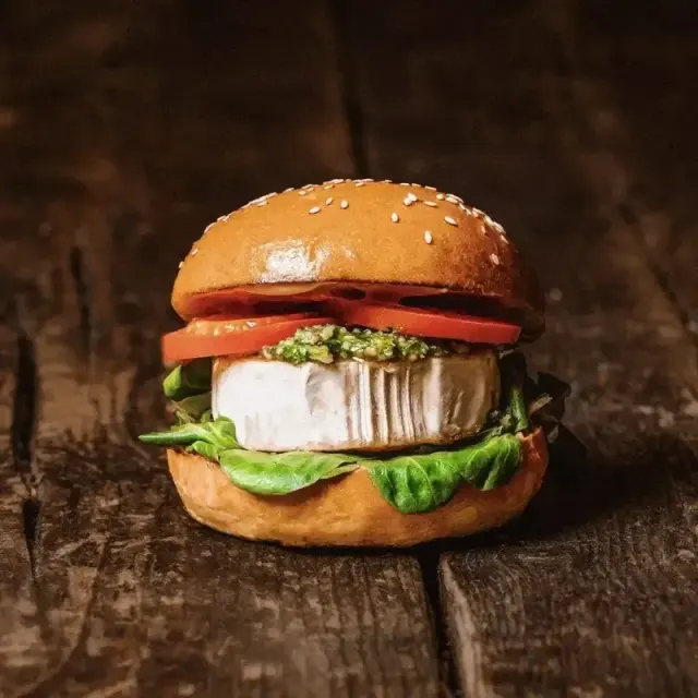 BookNoFees: Bar z przekąskami – Bamba Marha Burger Bar – Budapest – Bamba Marha Burger Bar, zdjęcie 3