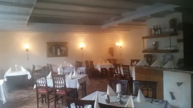 BookNoFees: Hotel Il Duomo, Olpe