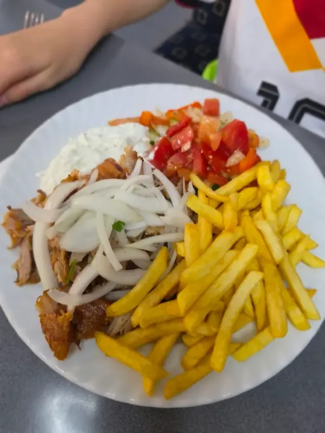 BookNoFees: Restauracja – Dreikönigsgrill – Balve – Grill z okazji Święta Trzech Króli, zdjęcie 3