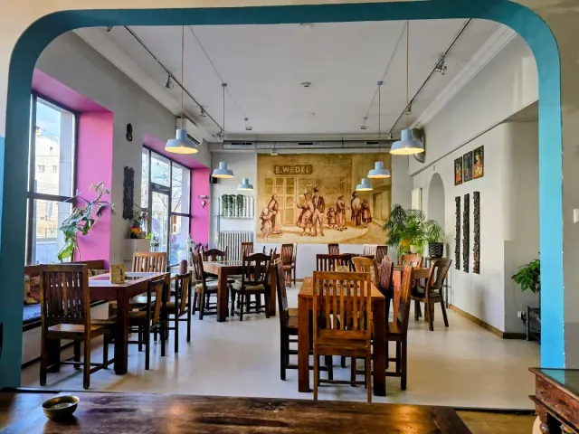 BookNoFees: Restauracja – Kalyan – Warsaw – Ulica, zdjęcie 3