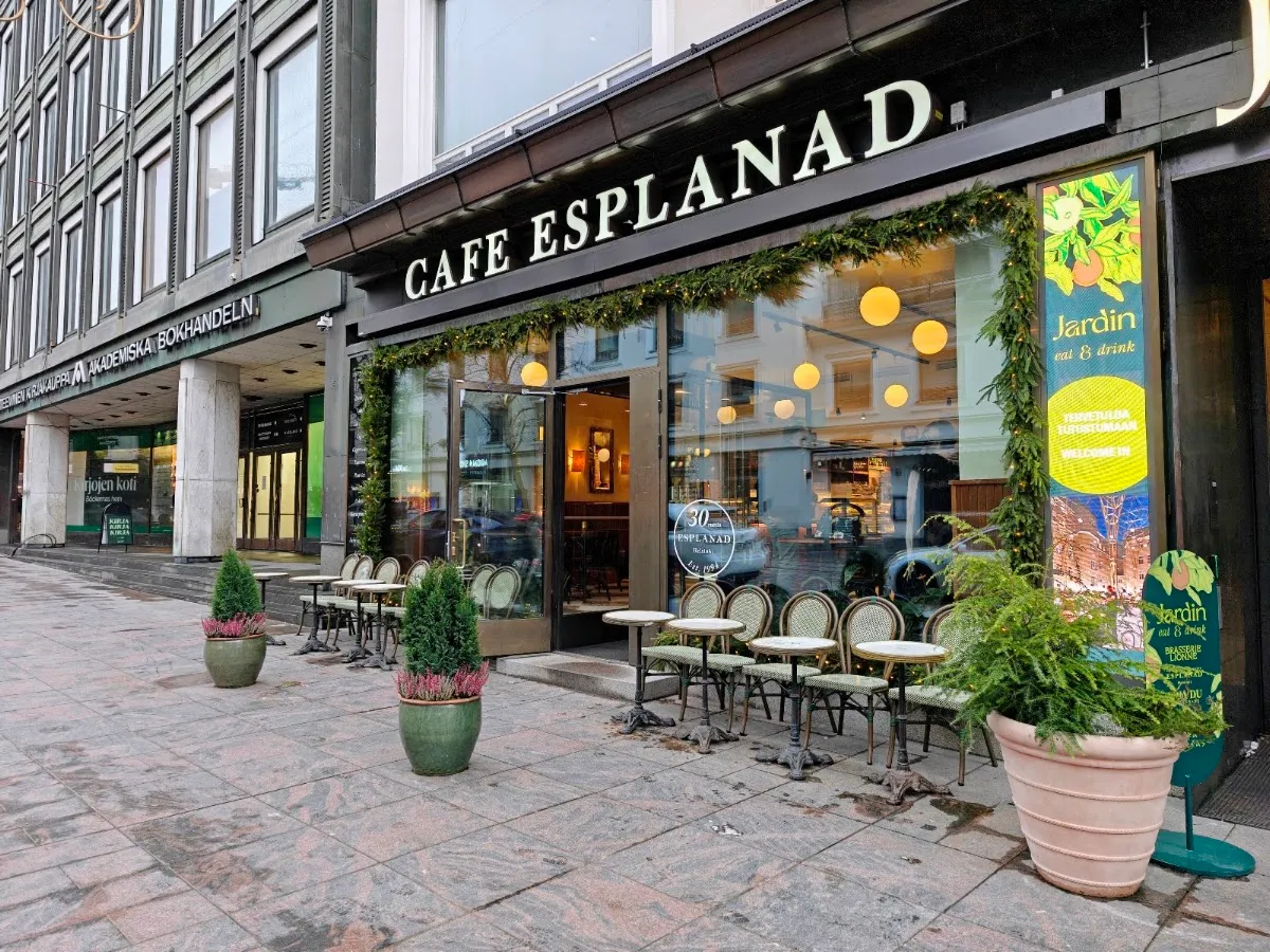 BookNoFees: Kawiarnia – Cafe Esplanad – Helsinki – Kawiarnia Esplanad, zdjęcie 1
