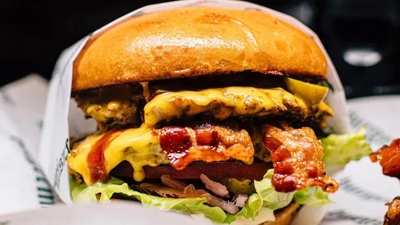 BookNoFees: Bar z przekąskami – Burgermeister Eberswalder – Berlin – Burmistrz Eberswalde, zdjęcie 1
