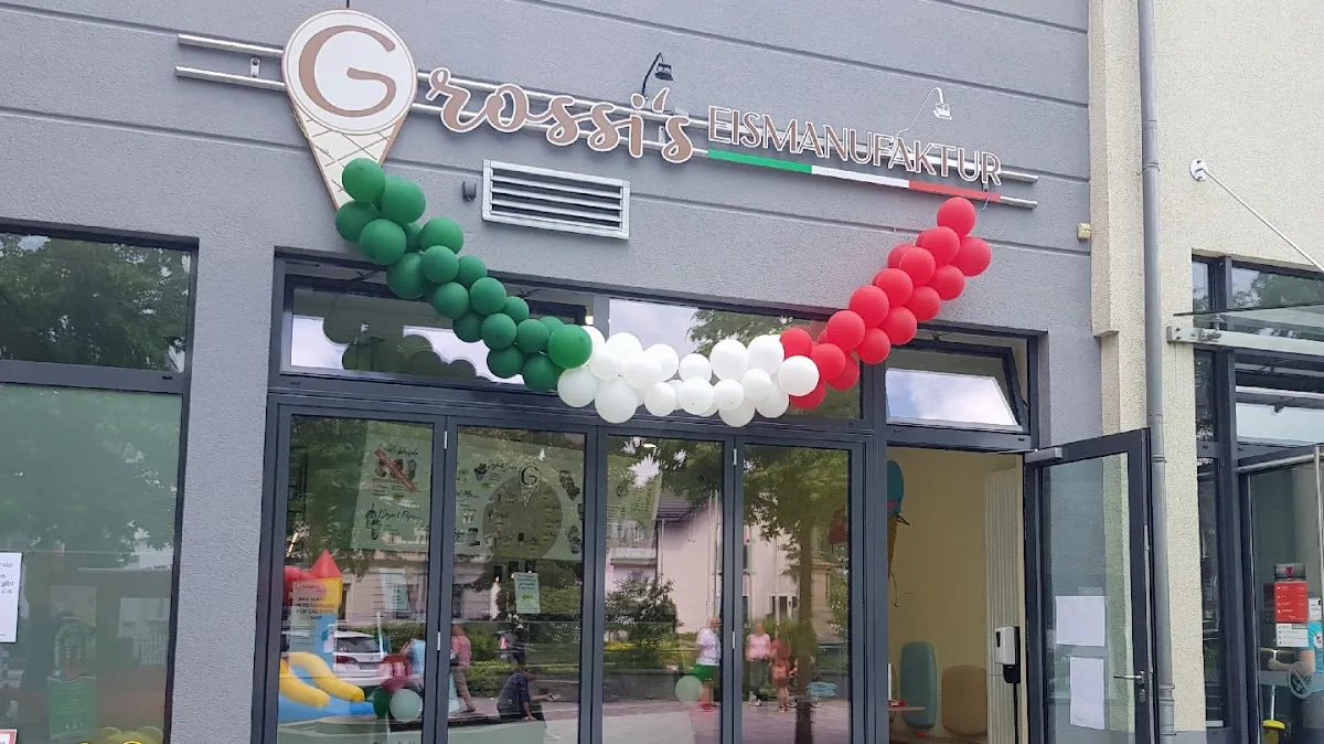 BookNoFees: Restauracja – Grossi's Eismanufaktur – Attendorn – Eismanufaktur Grossi'ego, zdjęcie 1