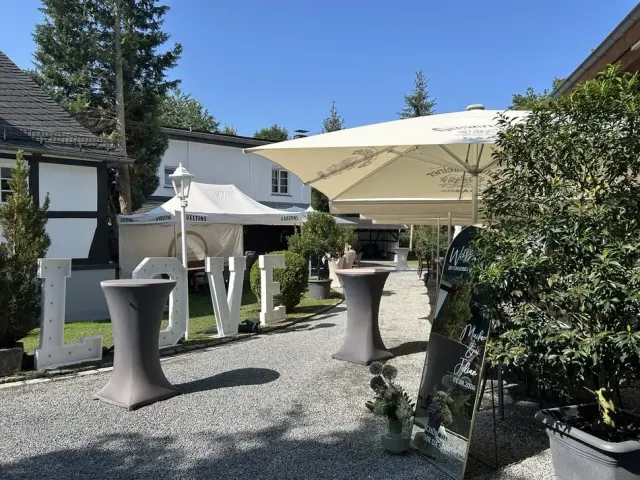 BookNoFees: Restauracja – Landgasthof Grewen-Mühle – Meschede-Calle – Wiejska gospoda Grewen-Mühle, zdjęcie 3