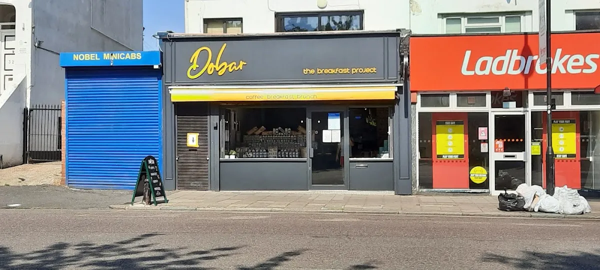 BookNoFees: Kawiarnia – Dobar – London – Dobrze, zdjęcie 1