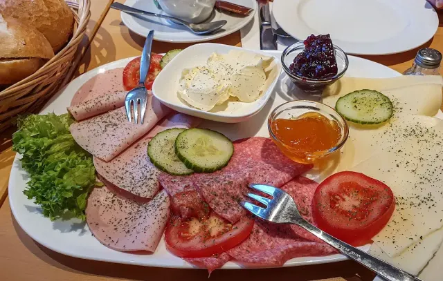 BookNoFees: Piekarnia – Krumkamp Bäckerei und Konditorei – Werne – Piekarnia i cukiernia Krumkamp, zdjęcie 3