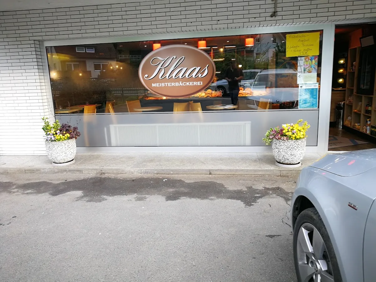 BookNoFees: Piekarnia – Klaas GmbH (Bäckerei & Café) – Freudenberg – Klaas GmbH (piekarnia i kawiarnia), zdjęcie 1