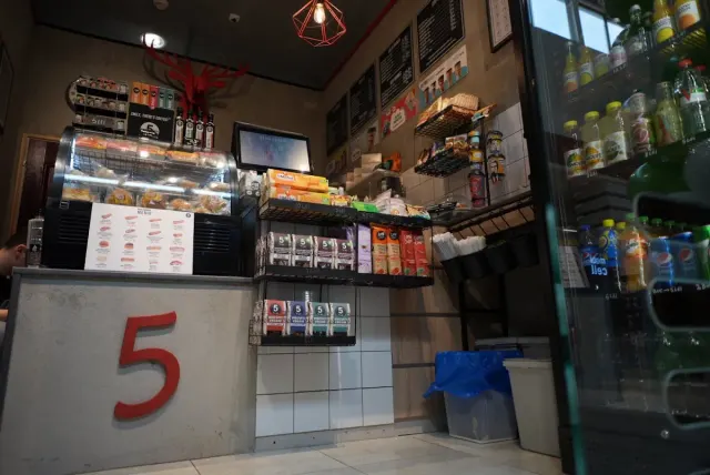 BookNoFees: Restauracja – 5 to go – Bucharest – Zostało jeszcze 5, zdjęcie 3