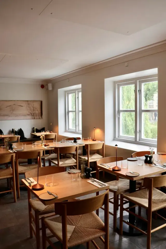 BookNoFees: Kawiarnia – Cafe MØS – Copenhagen – Kawiarnia MØS, zdjęcie 3
