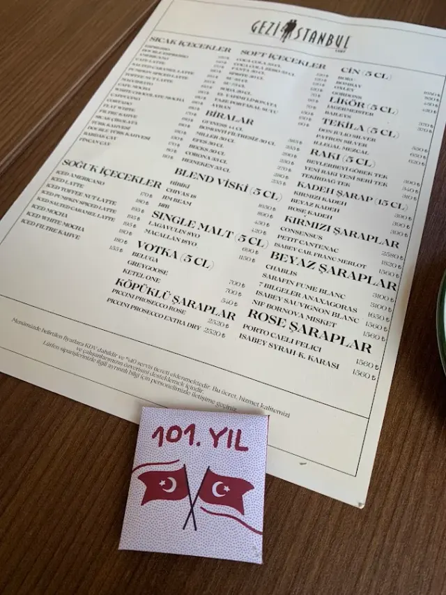 BookNoFees: Kawiarnia – Gezi İstanbul Cafe – Istanbul – Kawiarnia Gezi Istanbul, zdjęcie 2