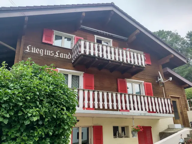BookNoFees: Apartament wakacyjny „Lüeg ins Land” – Bürchen – Bürchen