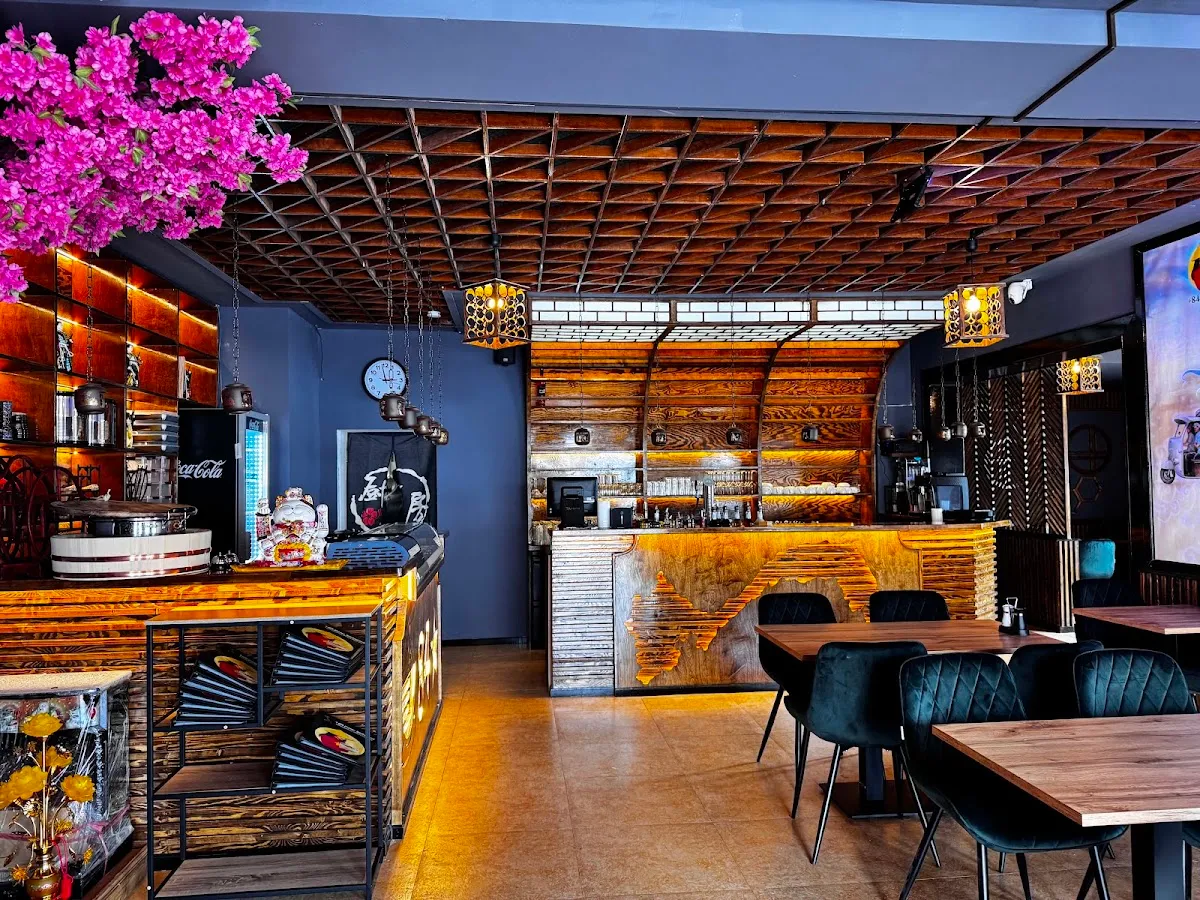 BookNoFees: Restauracja – +84 Fusion Restaurant – Bönen – +84 Restauracja Fusion, zdjęcie 1