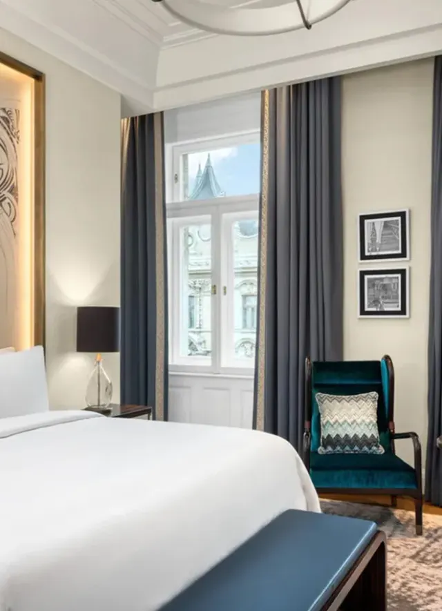 BookNoFees: Kawiarnia – Matild Café & Cabaret – Budapest – Matild Café & Kabaret, zdjęcie 2