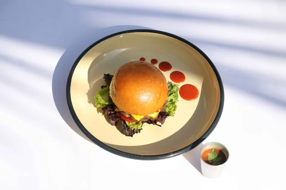 BookNoFees: Przykładowe zdjęcie: Burger